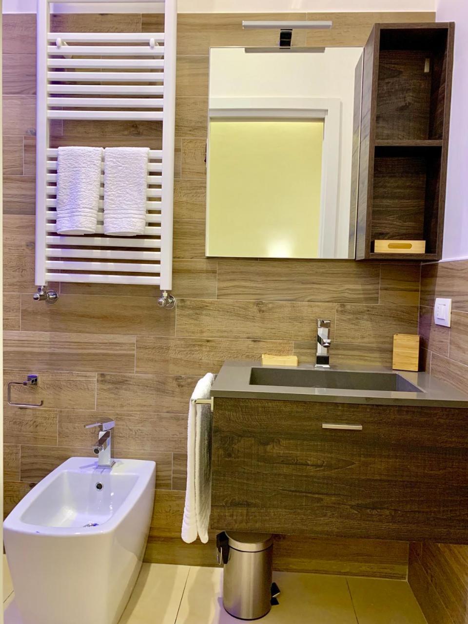 Napoli Squares Suites Dış mekan fotoğraf